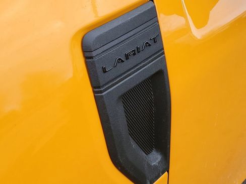 New 2026 Ford Maverick Lariat w/ Black Appearance Package image 34