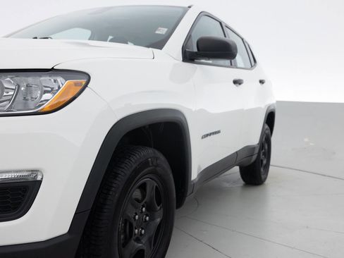 Used 2021 Jeep Compass Sport w/ Cold Weather Group AWD/4WD image 12