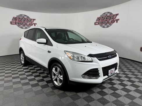 Used 2015 Ford Escape SE AWD/4WD image 9