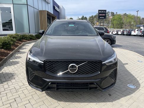 New 2026 Volvo XC60 B5 Core w/ Protection Package Premier AWD/4WD image 7