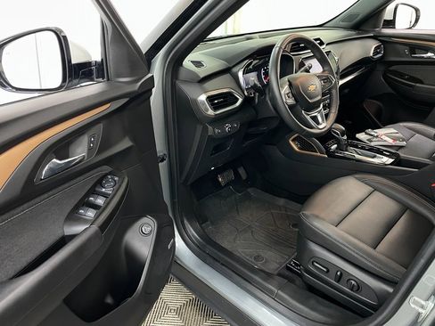 Certified 2023 Chevrolet TrailBlazer ACTIV w/ Sun and Liftgate Package image 23