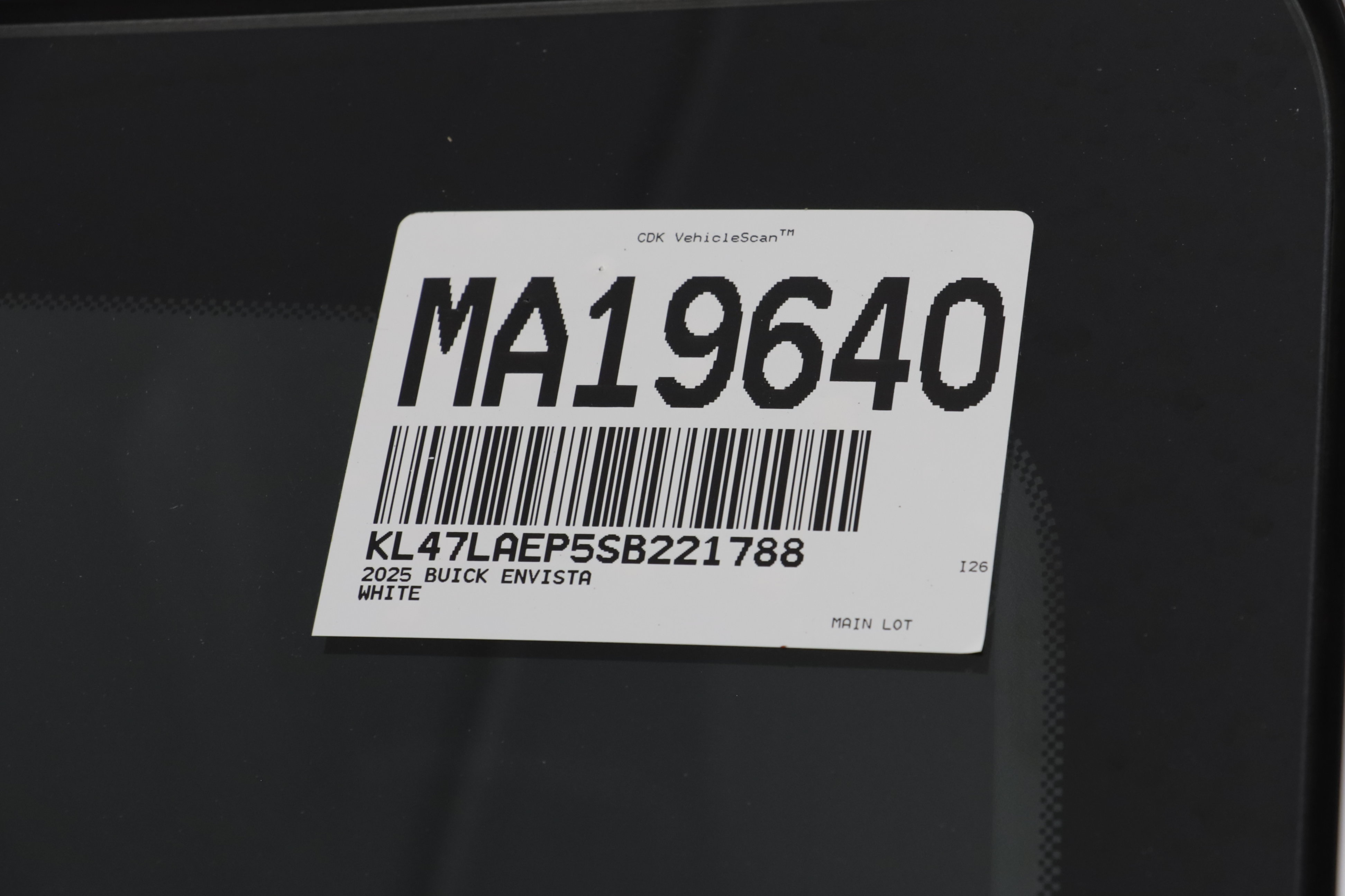 Used 2025 Buick Envista Preferred FWD image 25
