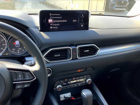 New 2025 MAZDA CX-5 AWD 2.5 S w/ Preferred Package image 6