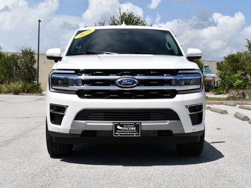 Used 2022 Ford Expedition Limited AWD/4WD image 9