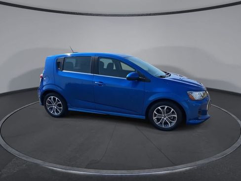 Used 2020 Chevrolet Sonic LT FWD image 2