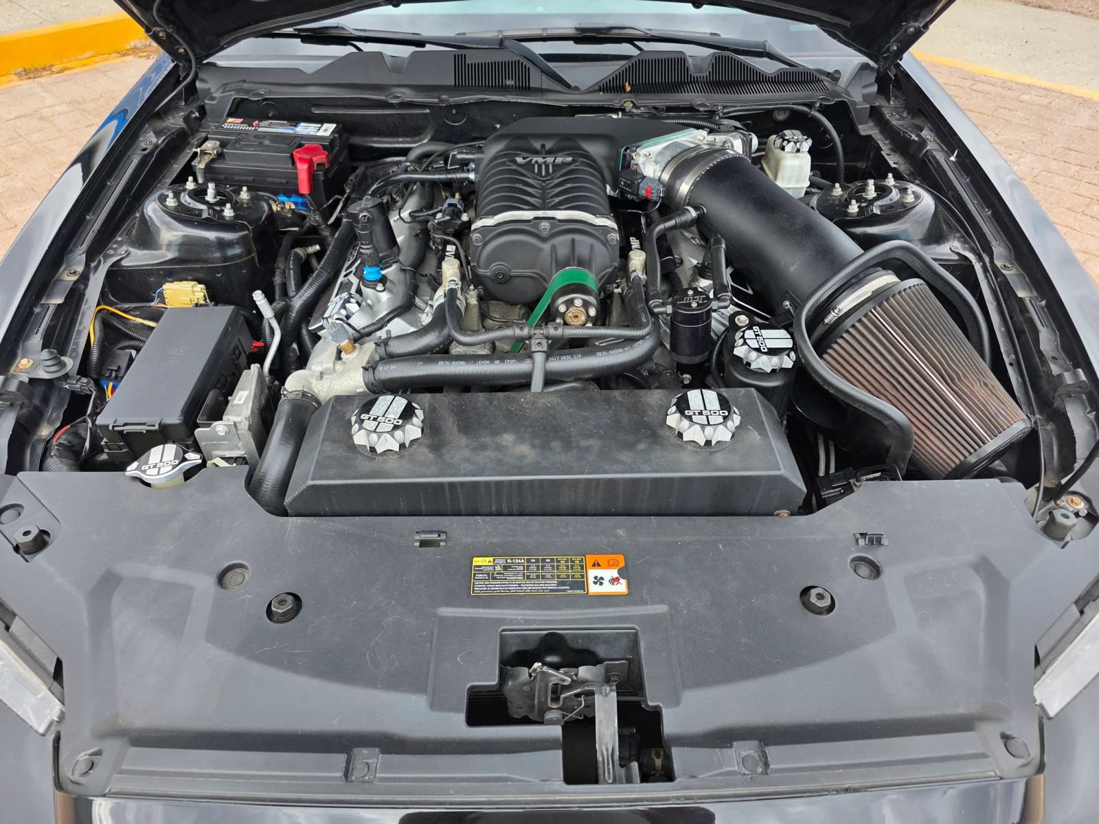 Used 2010 Ford Mustang Shelby GT500 RWD image 25