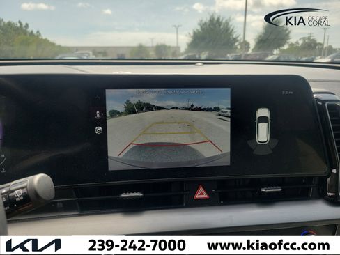 Used 2023 Kia Sportage EX FWD image 29