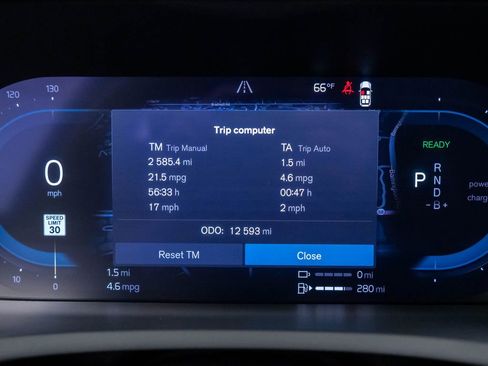 Used 2024 Volvo XC90 T8 Plus image 22