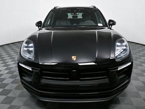 Certified 2025 Porsche Macan image 35