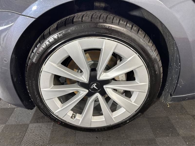 Used 2021 Tesla Model 3 Standard Range Plus RWD image 30