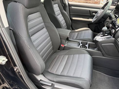 Used 2018 Honda CR-V LX image 34