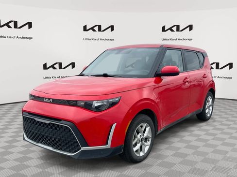 Certified 2024 Kia Soul LX w/ Option Group 015 FWD image 1