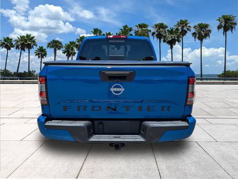 Used 2024 Nissan Frontier SL w/ Technology Package RWD image 7