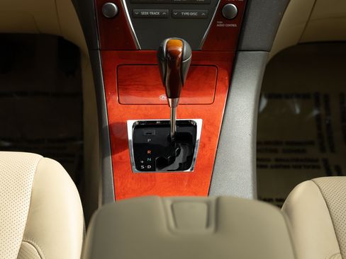 Used 2007 Lexus ES 350 w/ Premium Plus Pkg FWD image 17