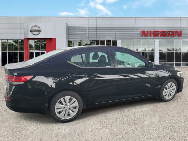 Certified 2024 Nissan Sentra S FWD image 10