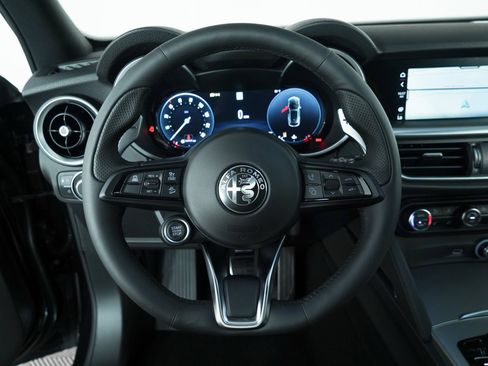 New 2025 Alfa Romeo Stelvio Sprint AWD/4WD image 25