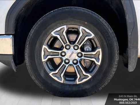 Used 2025 GMC Sierra 1500 SLT AWD/4WD image 33