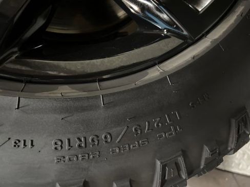 Used 2023 Chevrolet Silverado 1500 LT Trail Boss w/ Convenience Package II image 32