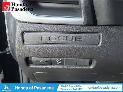 Used 2024 Nissan Rogue S FWD image 20