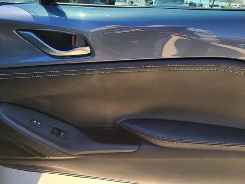 Used 2020 MAZDA MX-5 Miata RF Club image 5