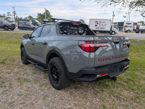 Used 2024 Hyundai Santa Cruz Night image 6
