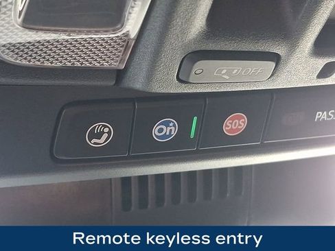 Used 2025 GMC Sierra 3500 Denali Ultimate image 16