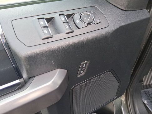 Used 2020 Ford F150 XLT w/ Equipment Group 302A Luxury image 12