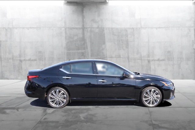 Certified 2024 Nissan Altima 2.5 SL AWD/4WD image 5