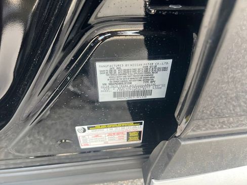 Certified 2025 Nissan Kicks SR AWD/4WD image 30