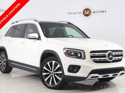 Used 2023 Mercedes-Benz GLB 250 4MATIC image 1