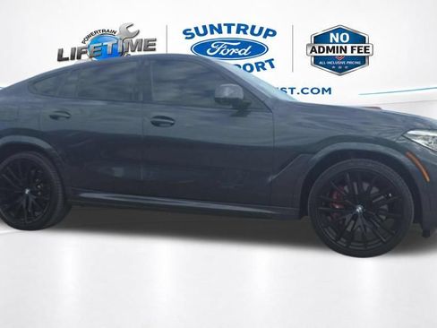 Used 2021 BMW X6 M50i w/ Premium Package AWD/4WD image 26