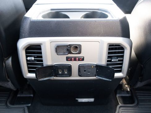 Used 2019 Ford F350 Lariat w/ Lariat Ultimate Package AWD/4WD image 17