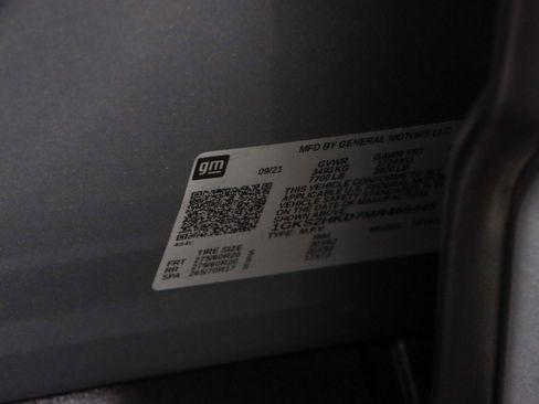 Used 2021 GMC Yukon XL AT4 w/ Rear Media and Nav Package image 39