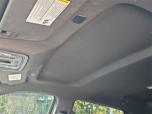 Used 2022 Chevrolet Silverado 1500 ZR2 image 28