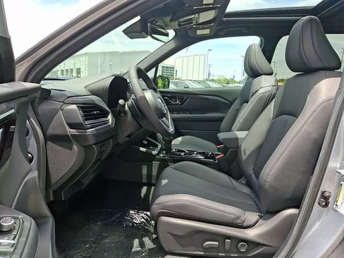 New 2026 Subaru Forester Touring AWD/4WD image 7