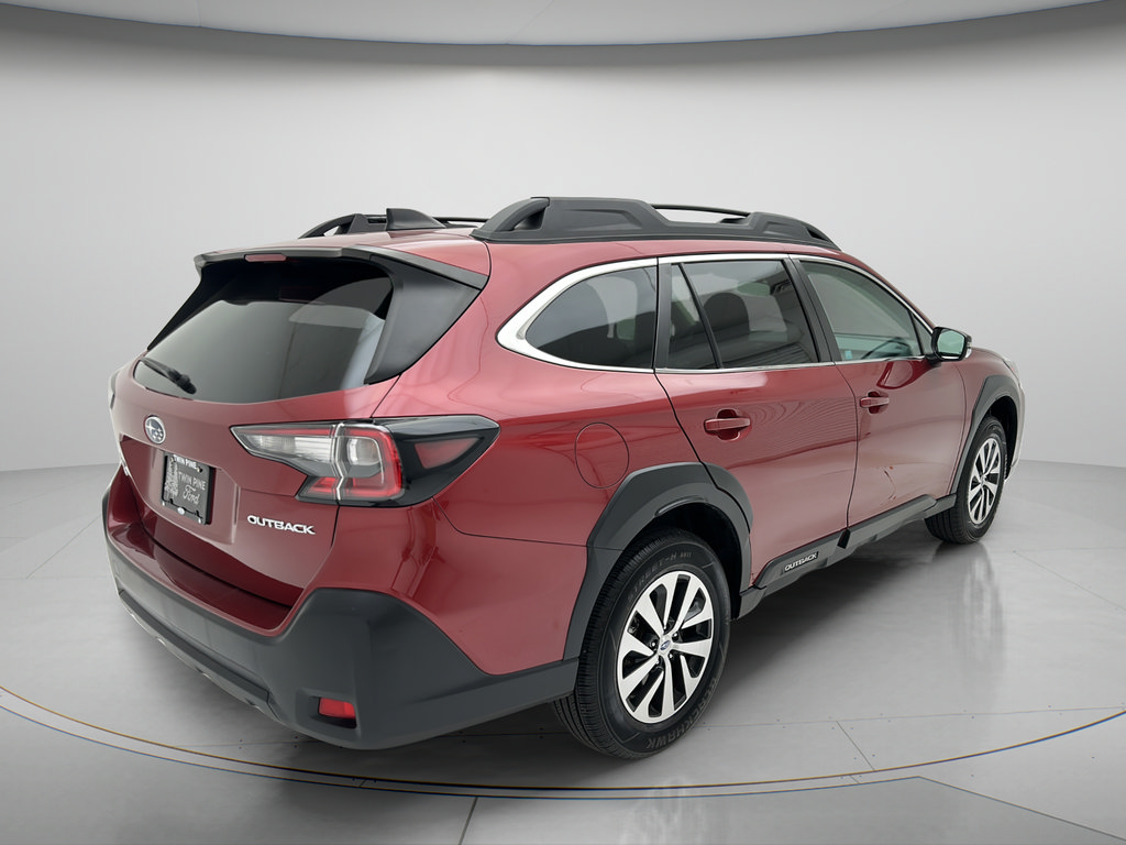 Used 2024 Subaru Outback Premium AWD/4WD image 3