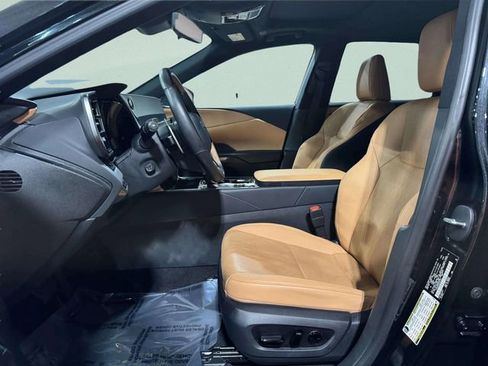 Used 2024 Lexus RX 350 AWD image 26