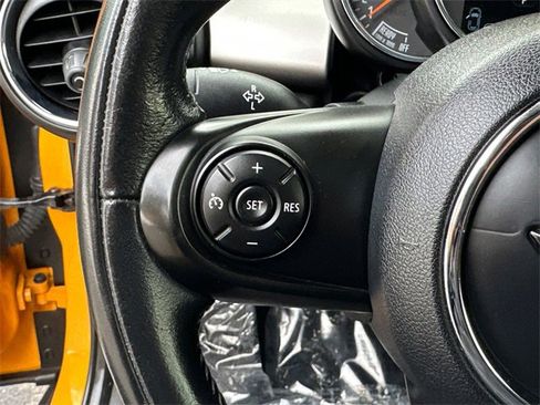 Used 2015 MINI Cooper S image 28