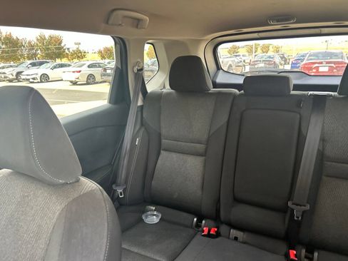 Used 2025 Nissan Rogue SV AWD/4WD image 21