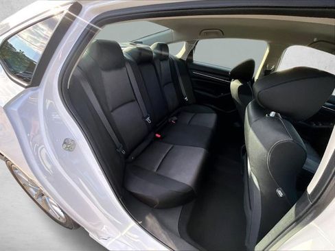 Used 2019 Honda Accord LX image 27