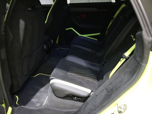 Used 2023 Lamborghini Urus Performante image 19