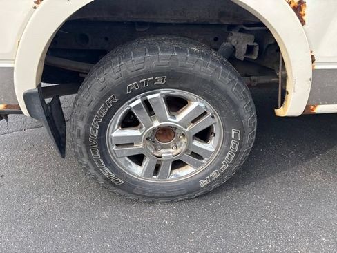 Used 2007 Ford F150 Lariat AWD/4WD image 10