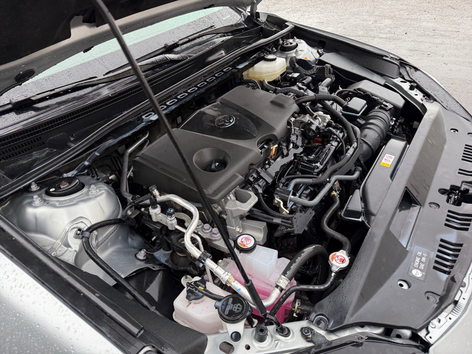 Used 2025 Toyota Camry LE FWD image 32