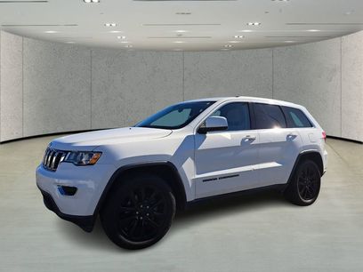Used 2018 Jeep Grand Cherokee Laredo