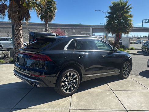 Used 2022 Audi SQ8 Prestige image 6