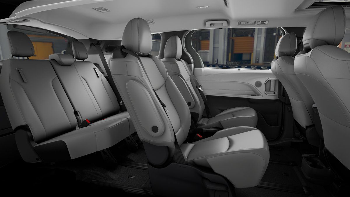 New 2026 Toyota Sienna XLE AWD/4WD image 21