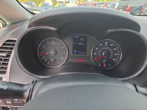 Used 2016 Kia Forte LX w/ LX Popular Plus Package FWD image 14