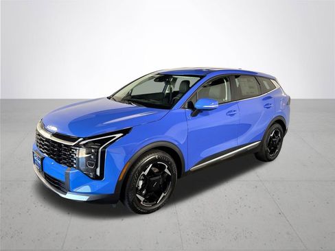 New 2026 Kia Sportage EX FWD image 2