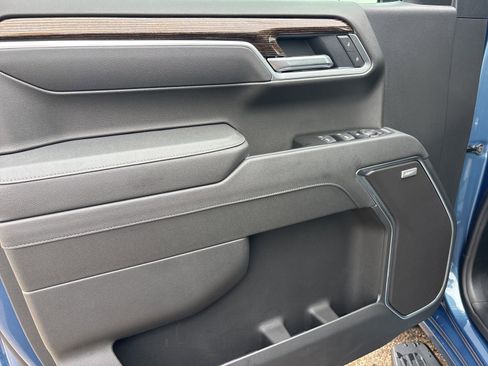 New 2026 GMC Sierra 1500 Elevation image 10