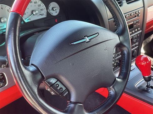 Used 2003 Ford Thunderbird image 23
